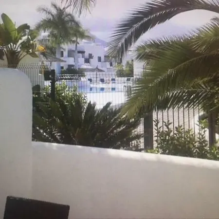 Adeje Paradise شقة